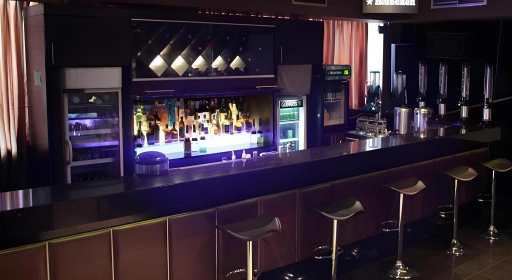 Kedaton Hotel 3*