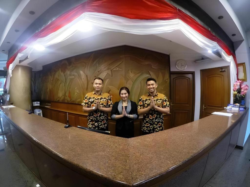 Kedaton Hotel 3*